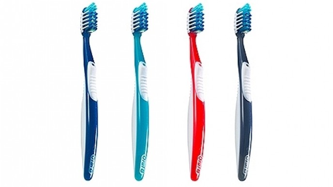 12 Oral B Toothbrushes For Just $9.98