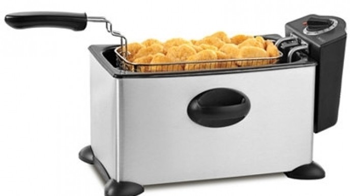 Bella Stainless Steel Deep Fryer Just $9.99 @ Macy's 