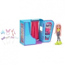Bratz PhotoBooth & Doll $15 @ Walmart