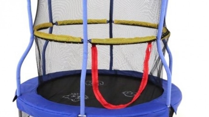 55" Trampoline with Enclosure Just $39 @ Walmart 