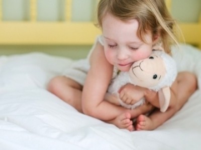 Free Baby Stuff for Expecting Mothers!