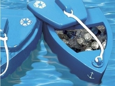 Floating Cooler Boat $73 (Reg. $90) @ Houzz