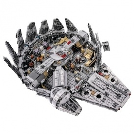 New Lego Millennium Falcon & BB-8 @ LEGO