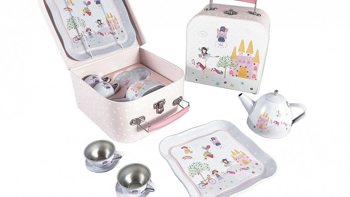 Floss & Rock Fairy Unicorn 7 Piece Play Tin Tea Set $22 @ Amazon