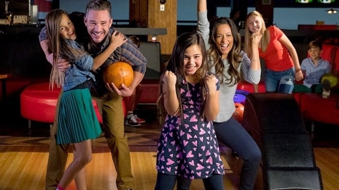 Save 70% On AMF Family Bowling @ Groupon