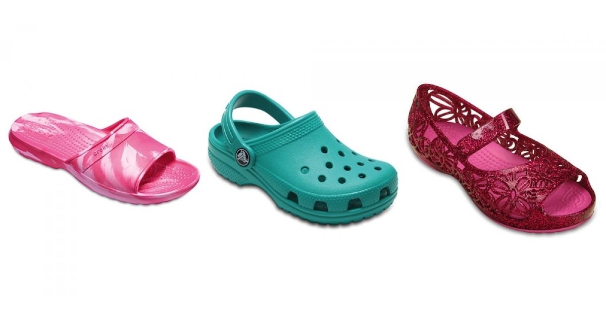places that sells crocs