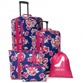 Luggage Sets Only $40 @ Belk