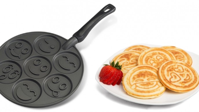 Emoji Pancake Maker Now 35% Off @ Amazon