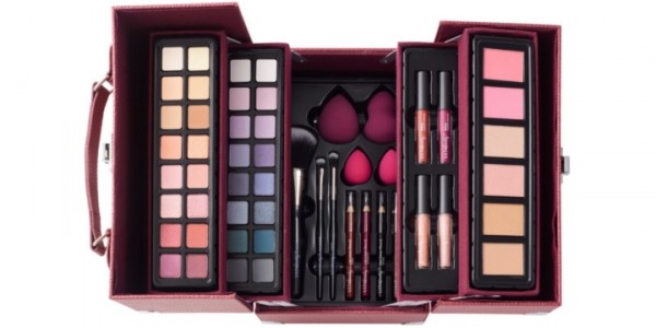 53 Piece Glam & Glow Collection Just $24 @ Ulta