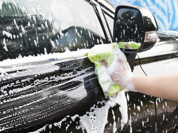 11 Awesome Car Cleaning Hacks!