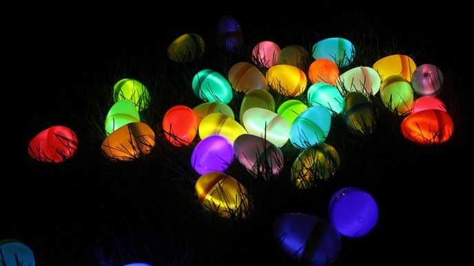 72 Piece Glow Stick Easter Eggs Just $5 @ Amazon