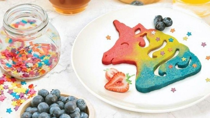 Unicorn Pancake Molds Are $10.49 @ Amazon