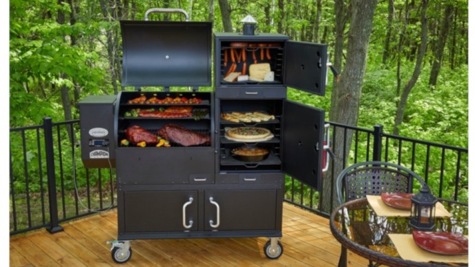 Check Out This Louisiana Champion Pellet Grill!