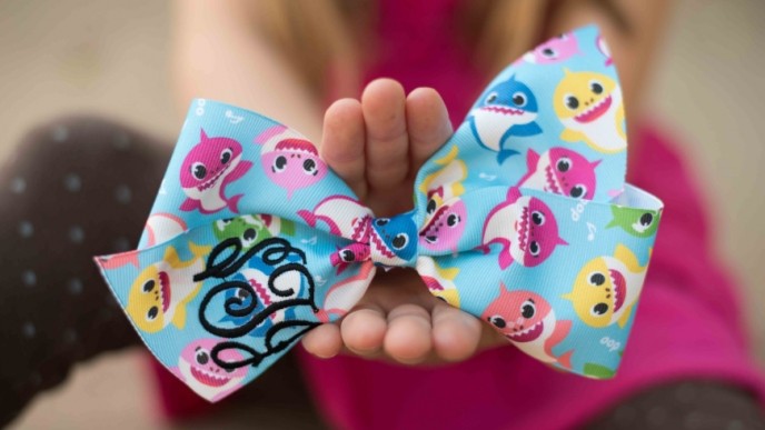 Baby Shark Hair Bows From $3.75 @ Etsy