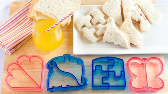 Fun Shaped Sandwich Cutters From $3.47 Delivered @ eBay