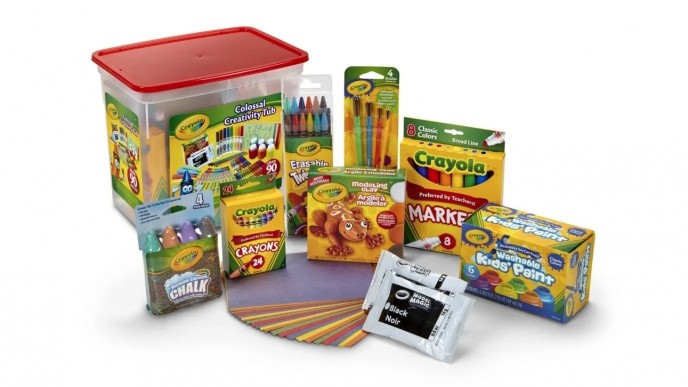 90-Piece Crayola Colossal Arts & Crafts Tub $14.70 @ Walmart