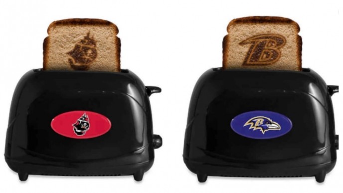 NFL Elite Toasters Just $10 (Was $40) @ Bed Bath & Beyond