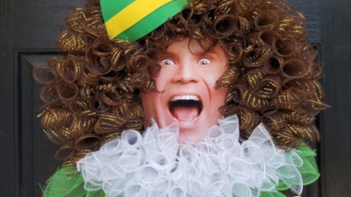 Check Out These Buddy Elf Door Wreaths @ Etsy