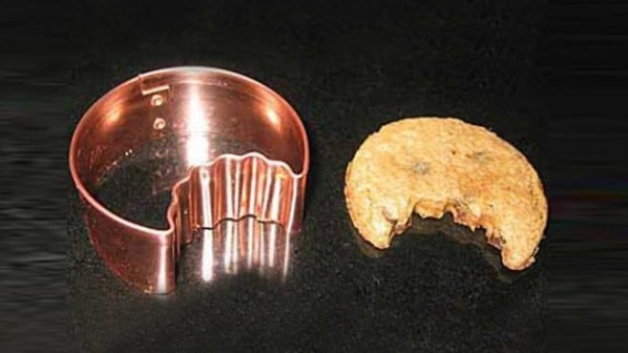 Check Out These Pre-Bitten Cookie Cutters @ Amazon