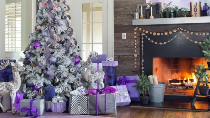 Check Out These Purple Christmas Decorations @ Amazon