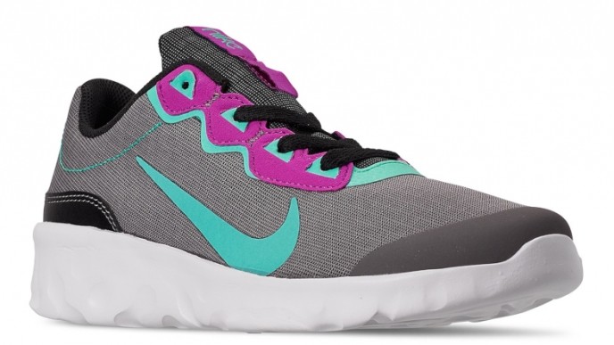 Kids Nike Shoes Just $20 @ Macy's