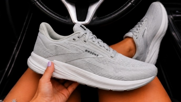 Brooks Revel 8 Shoes Are 15% OFF Right Now