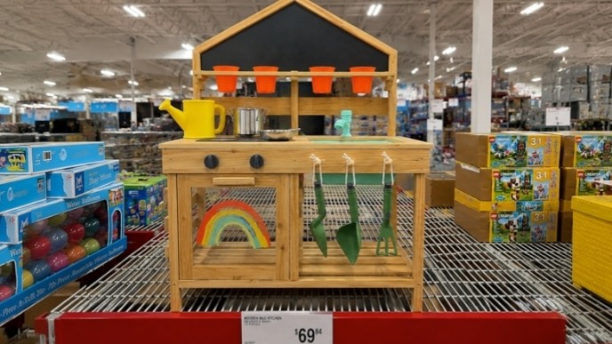 Member’s Mark Outdoor Wooden Mud Kitchen Just $69.84 at Sam’s Club