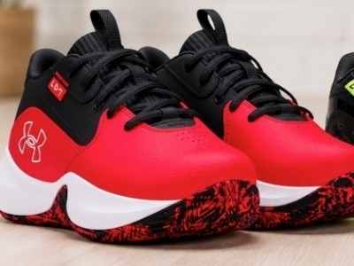 Under Armour Sneakers with BIG Clickables