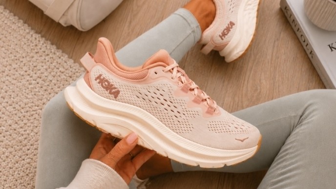 HOKA Women's Kawana 2 Shoes $83.98 at Dick's Sporting Goods