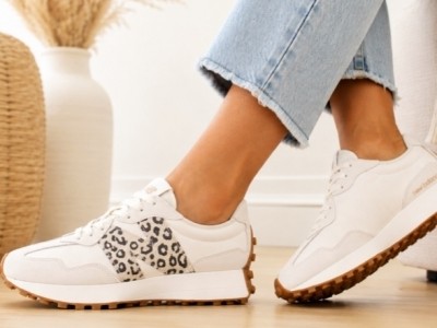 New Balance 327 30% Off at Anthropologie