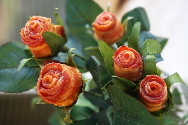 DIY Bacon Bouquet