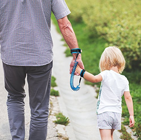 Anti Lost Safety Wrist Links for Toddlers $8.99 @ Amazon